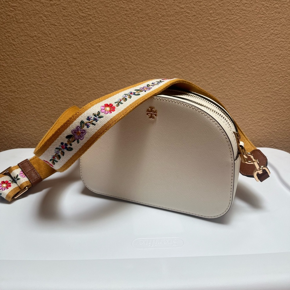 Tory Burch - Crossbody bag - Cream colour